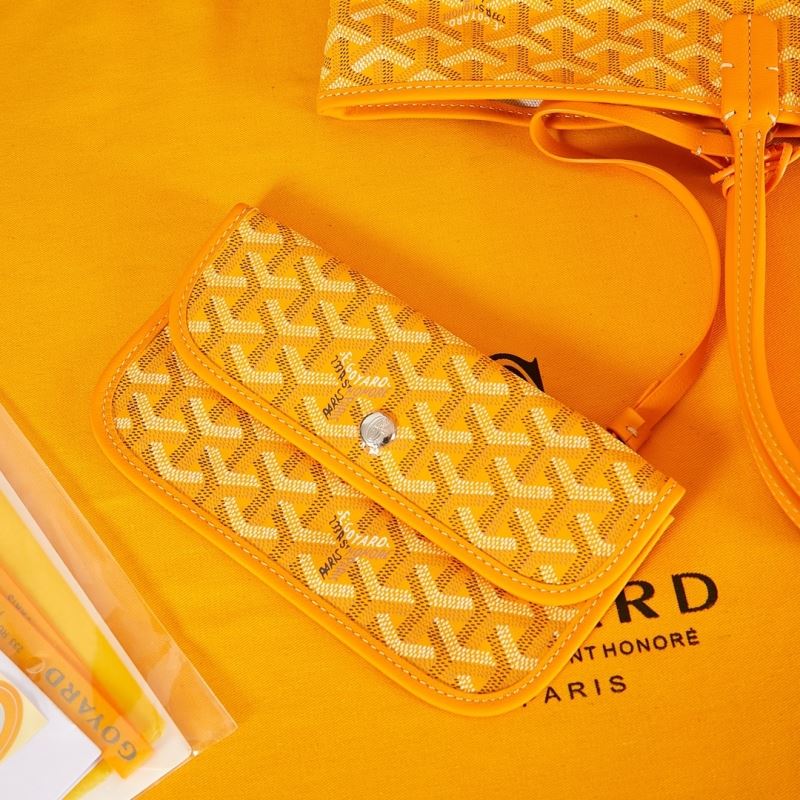 Goyard Shopping Bags